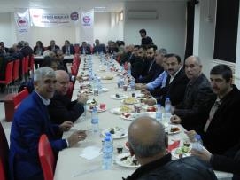 Bayındır Memur – Sen Mardin İl Temsilciliği Üyelerimizle Kahvaltıda Bir Araya Geldi