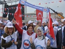 Kocaeli'nden Dünyaya Küresel Emek Çağrısı Yapıldı