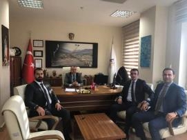 ŞUBE YÖNETİMİ OLARAK 03.12.2018 TARİHİNDE ESENLER TAPU MÜDÜRLÜĞÜ'NE İŞYERİ ZİYARETİ GERÇEKLEŞTİRDİK. TAPU MÜDÜRÜMÜZE VE ÜYELERİMİZE MİSAFİRPERVERLİKLERİNDEN ÖTÜRÜ TEŞEKKÜR EDERİZ