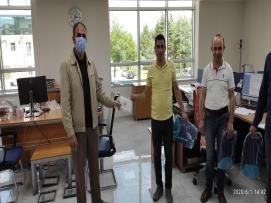 Çalışanlarımıza Cerrahi Maske Dağıtımı Yapılıyor